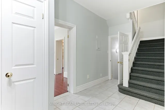 112 Albany Ave, Toronto 4