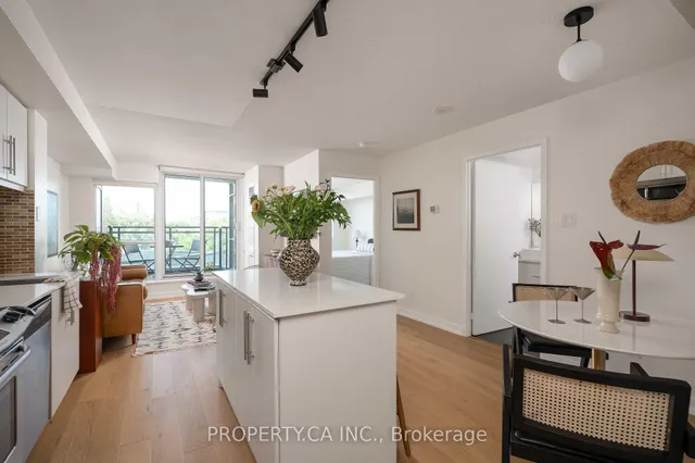 1171 Queen St #413, Toronto 5