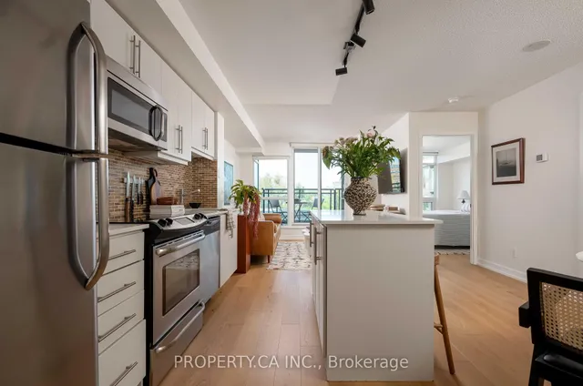 1171 Queen St #413, Toronto 2