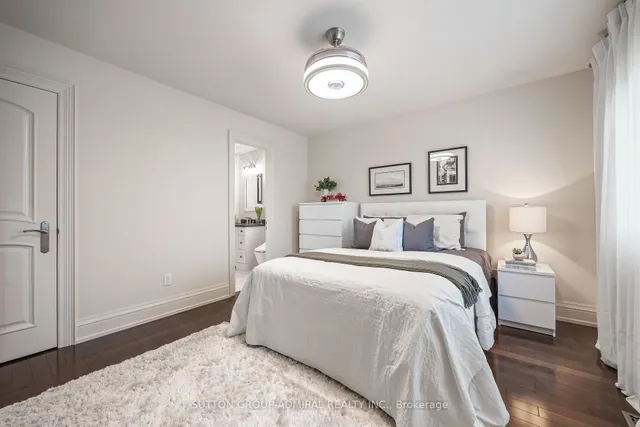 132 York Mills Rd, Toronto 5