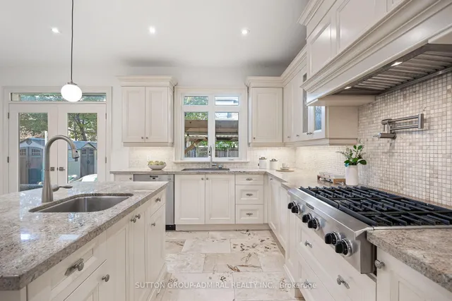 132 York Mills Rd, Toronto 3