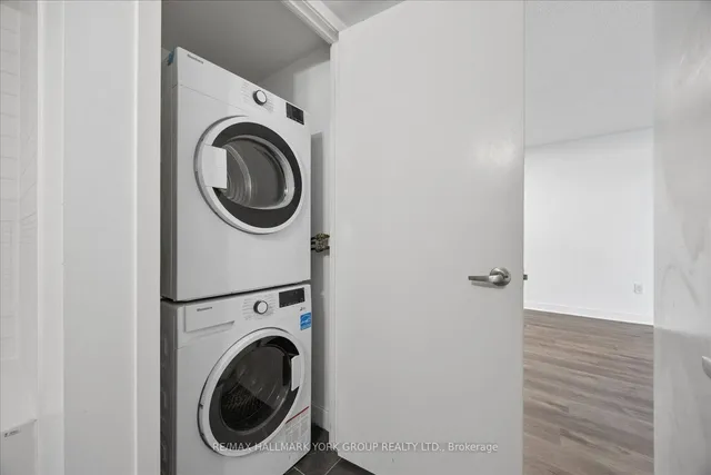 11 Brunel Crt #1612, Toronto 5