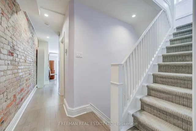 468 Markham St, Toronto 2