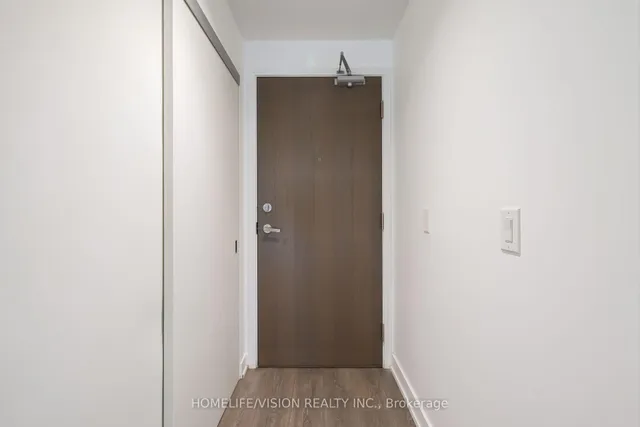 15 Lower Jarvis St #807, Toronto 2
