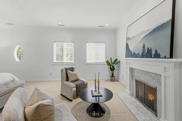 45 Heath St, Toronto 5