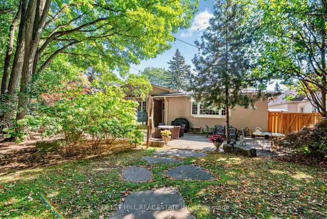 4 Abrams Pl, Toronto 4
