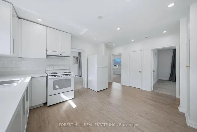 147 Viewmount Ave, Toronto 5