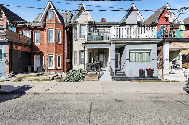 1242 College St, Toronto 2