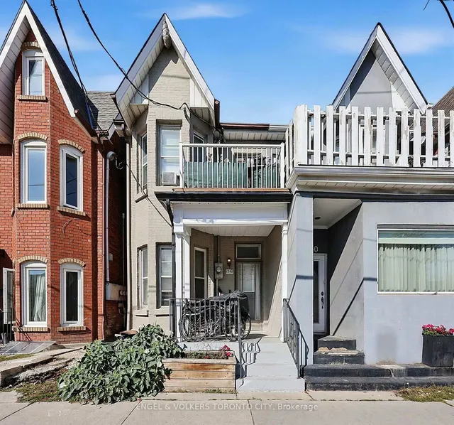 1242 College St, Toronto 3