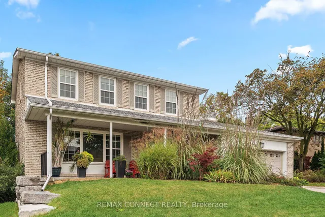 26 Averdon Cres, Toronto 5
