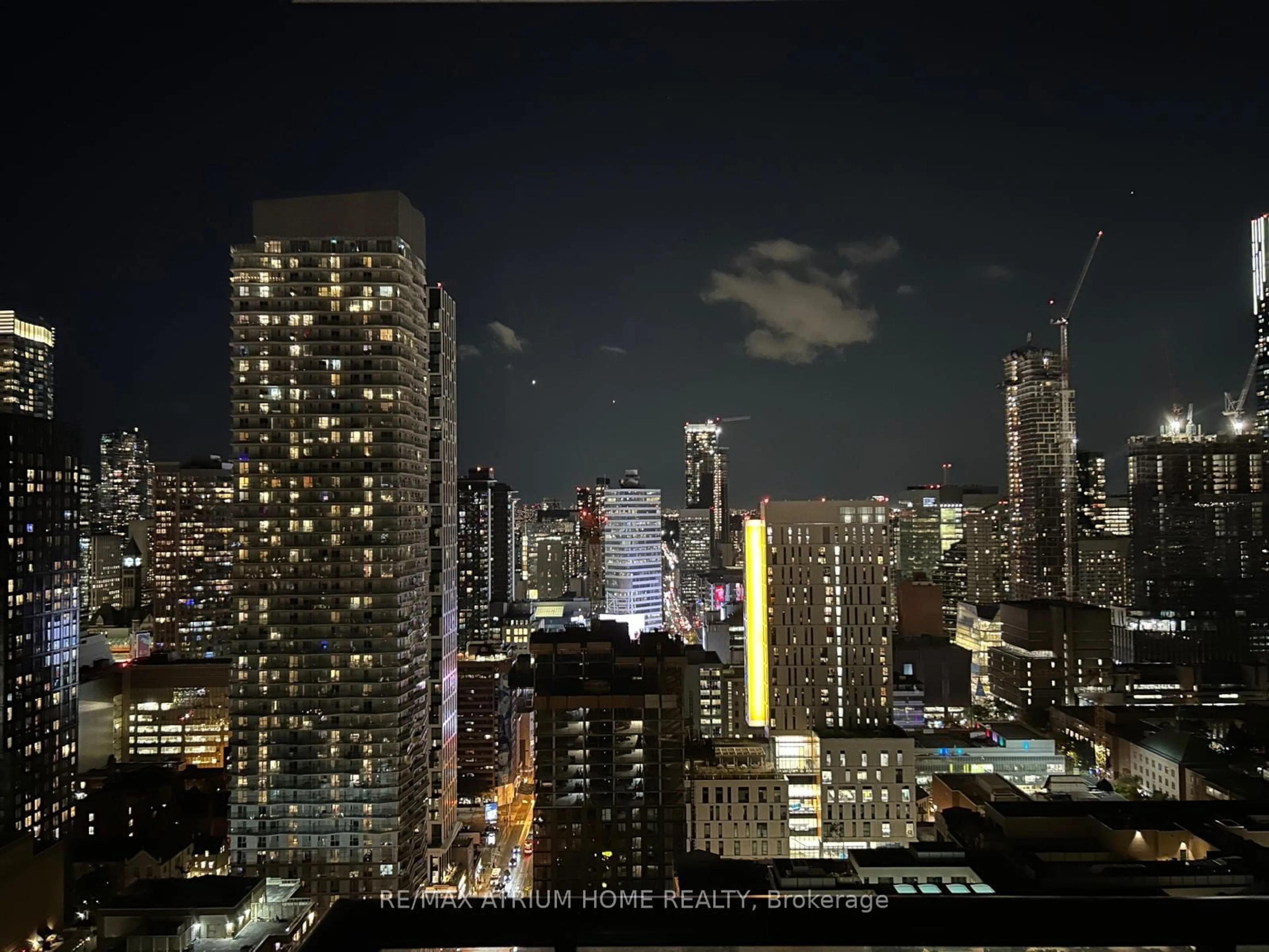 trreb/IMG-C13886258_c8740c77-5f40-4c35-b82a-1366c755eb85-l.jpg
