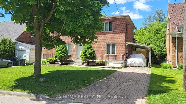 12 Vonda Ave, Toronto 4