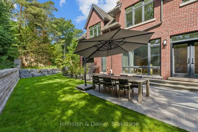 5 Pine Forest Rd, Toronto 5