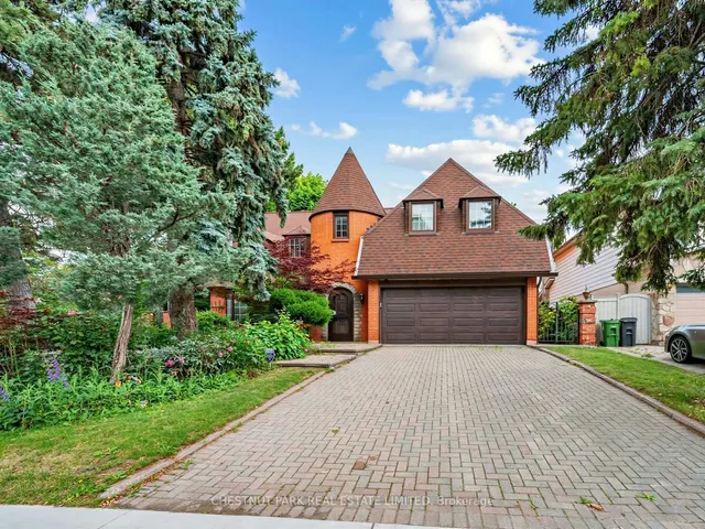 59 Chipstead Rd, Toronto 3
