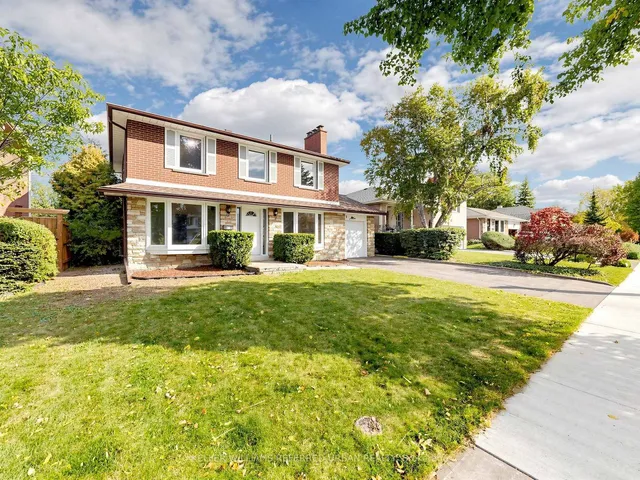 82 Crossbow Cres, Toronto 3