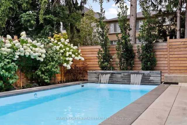 84 Florence Ave, Toronto 2