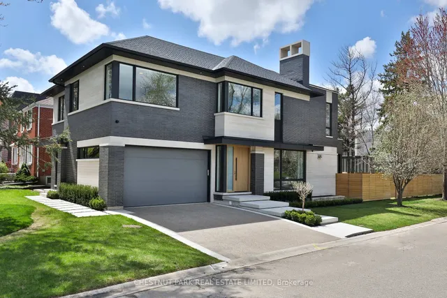 2 Marchwood Dr, Toronto