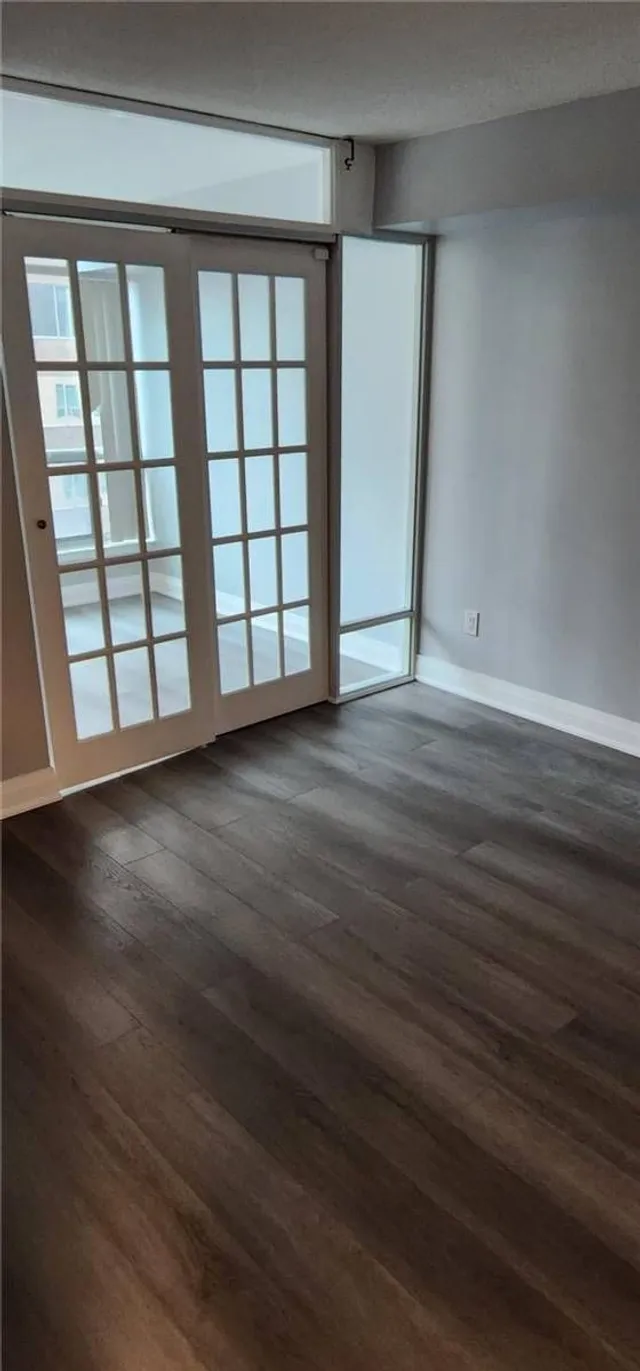 Additional property image - 942 Yonge St Unit 703