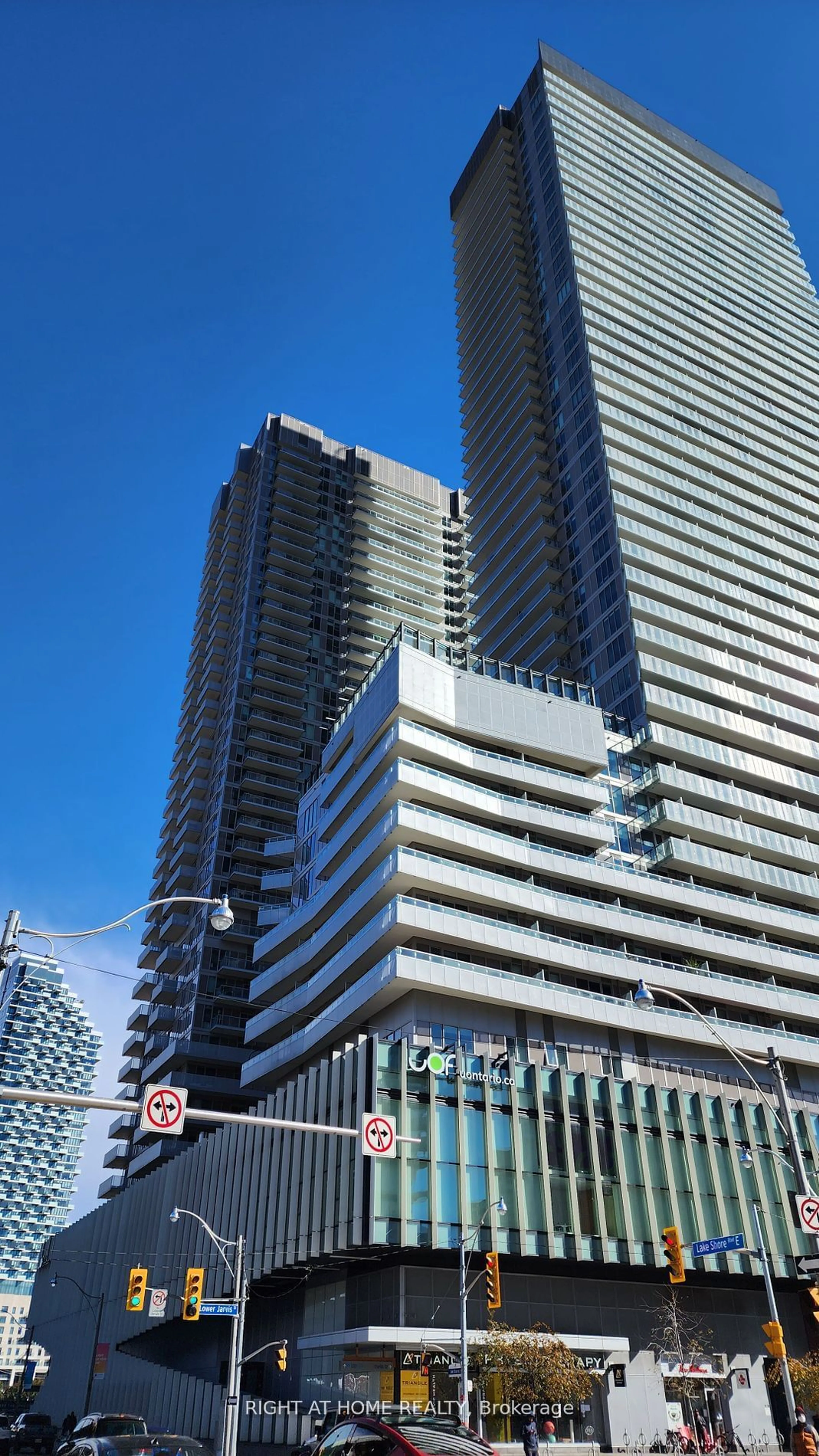 A pic from exterior of the house or condo for 20 Richardson St #3308, Toronto Ontario M5A 0S6