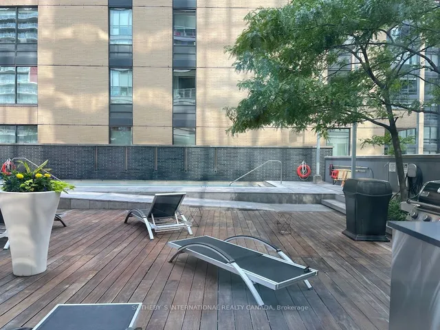 Additional property image - 8 Charlotte St Unit 3007