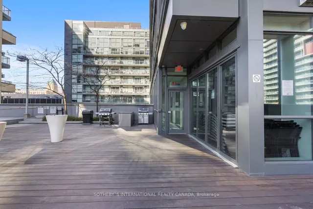 Additional property image - 8 Charlotte St Unit 3007