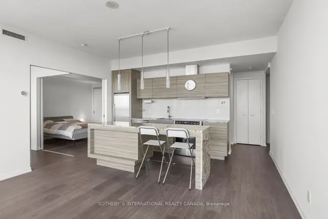 Additional property image - 8 Charlotte St Unit 3007