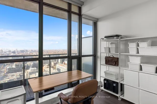 Additional property image - 8 Charlotte St Unit 3007