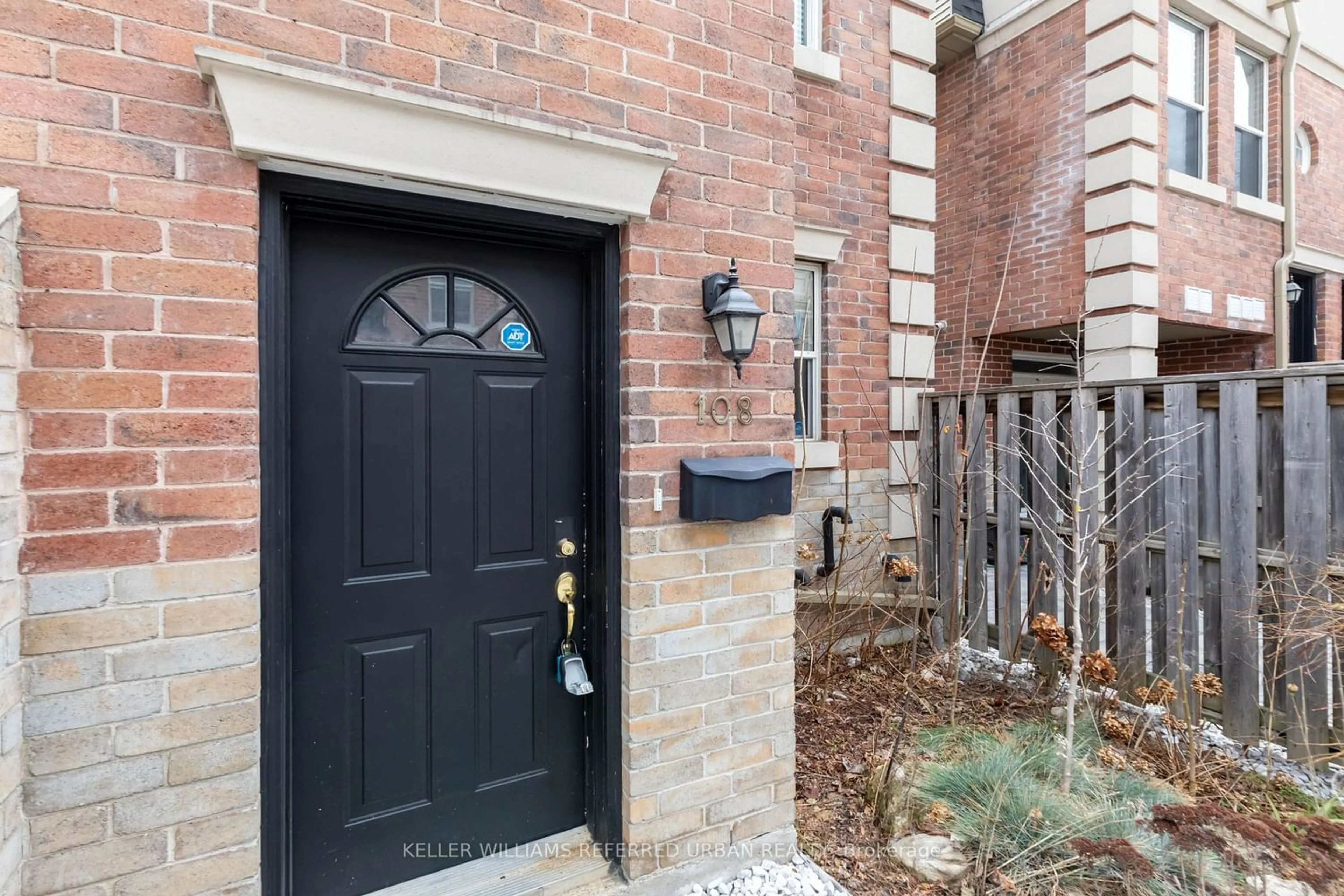 Home with brick exterior material for 55 Halton St #108, Toronto Ontario M6J 1R5
