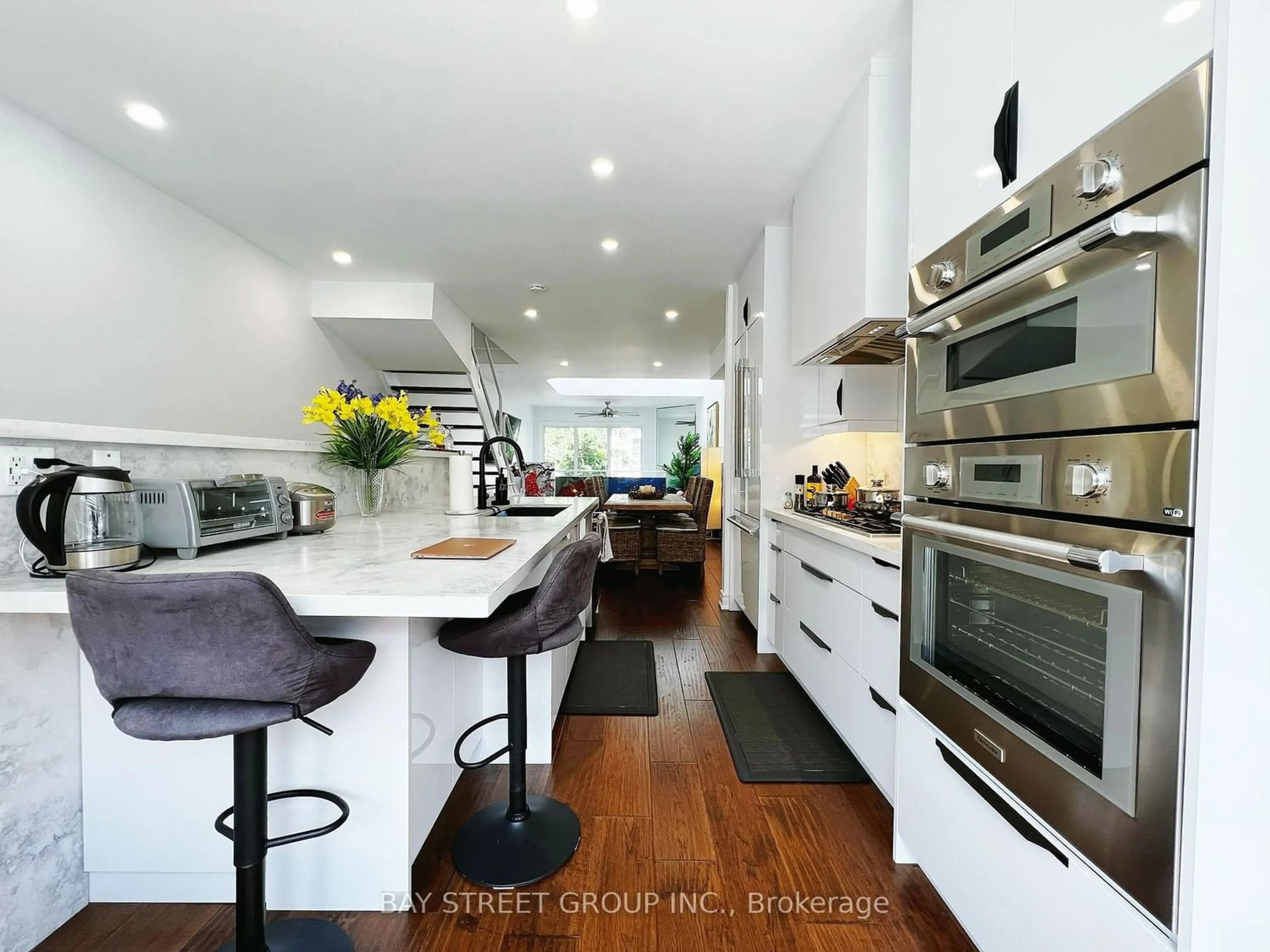 Contemporary kitchen for 48 Berryman St, Toronto Ontario M5R 1M6