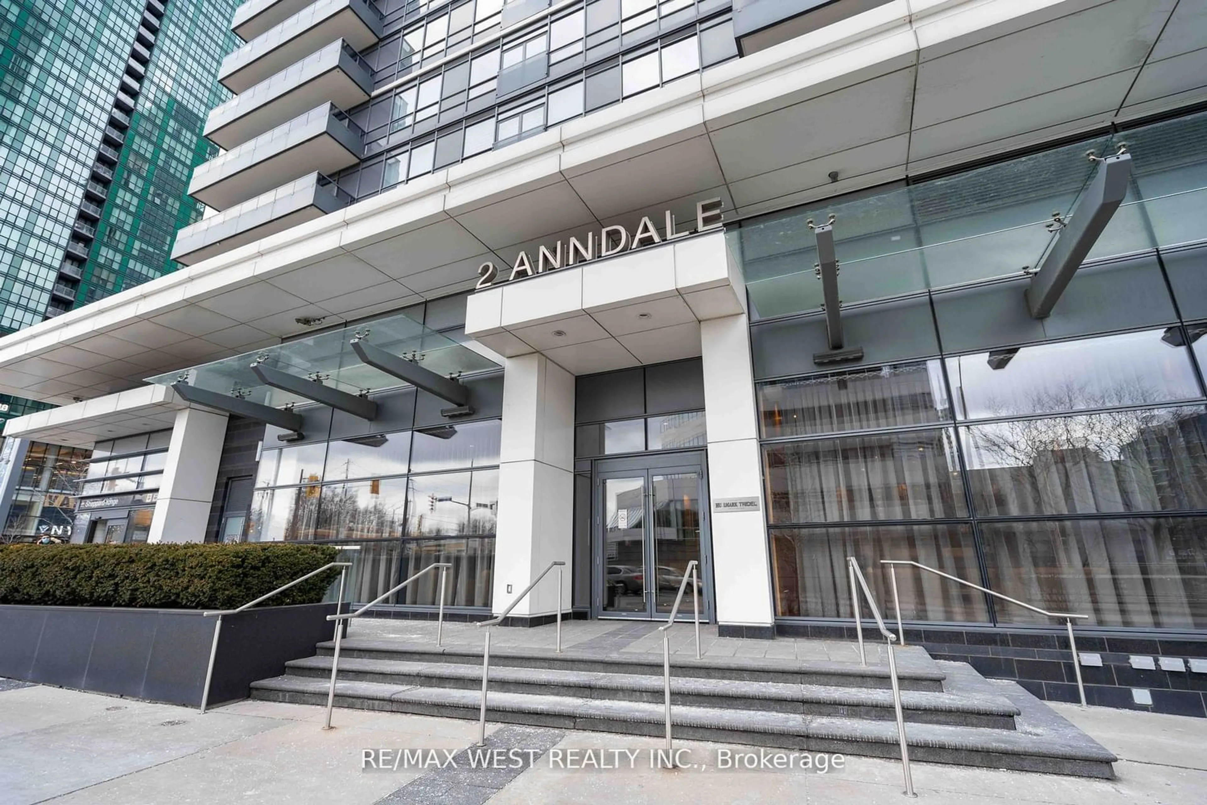 Outside view for 2 Anndale Dr #2507, Toronto Ontario M2N 0G5