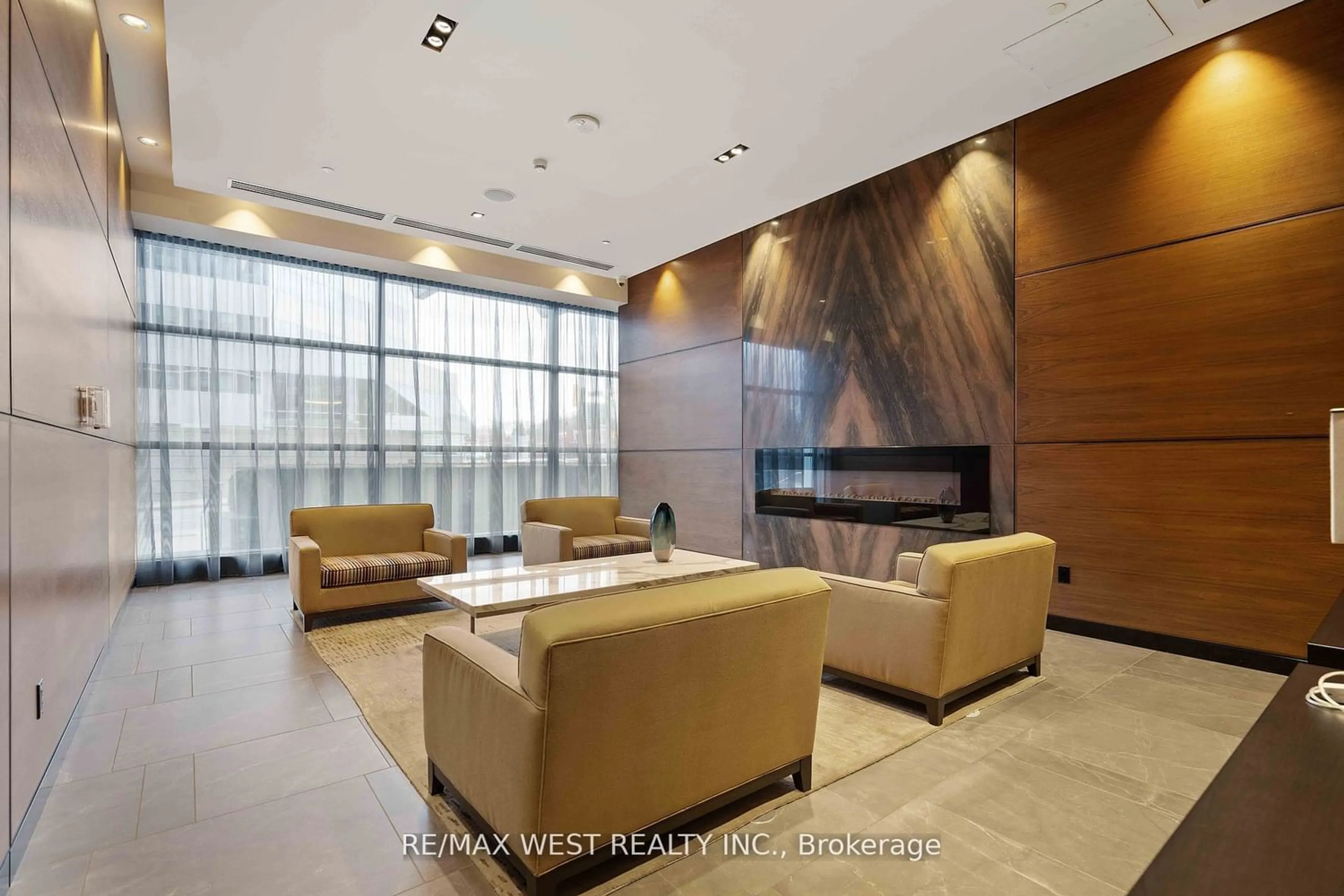 Indoor lobby for 2 Anndale Dr #2507, Toronto Ontario M2N 0G5