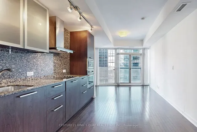 Additional property image - 12 York St Unit 808