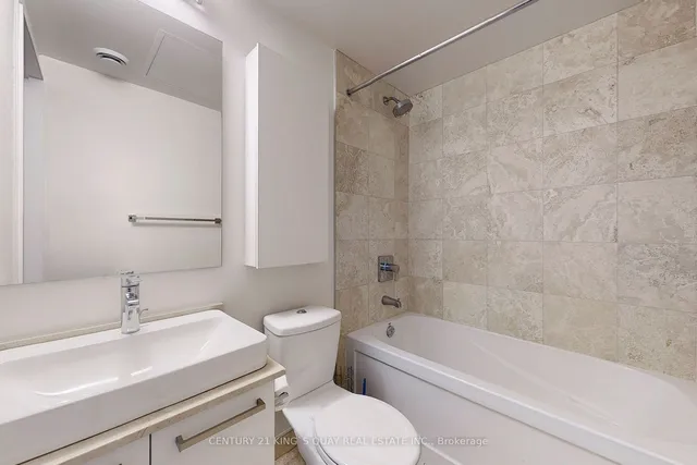 Additional property image - 12 York St Unit 808