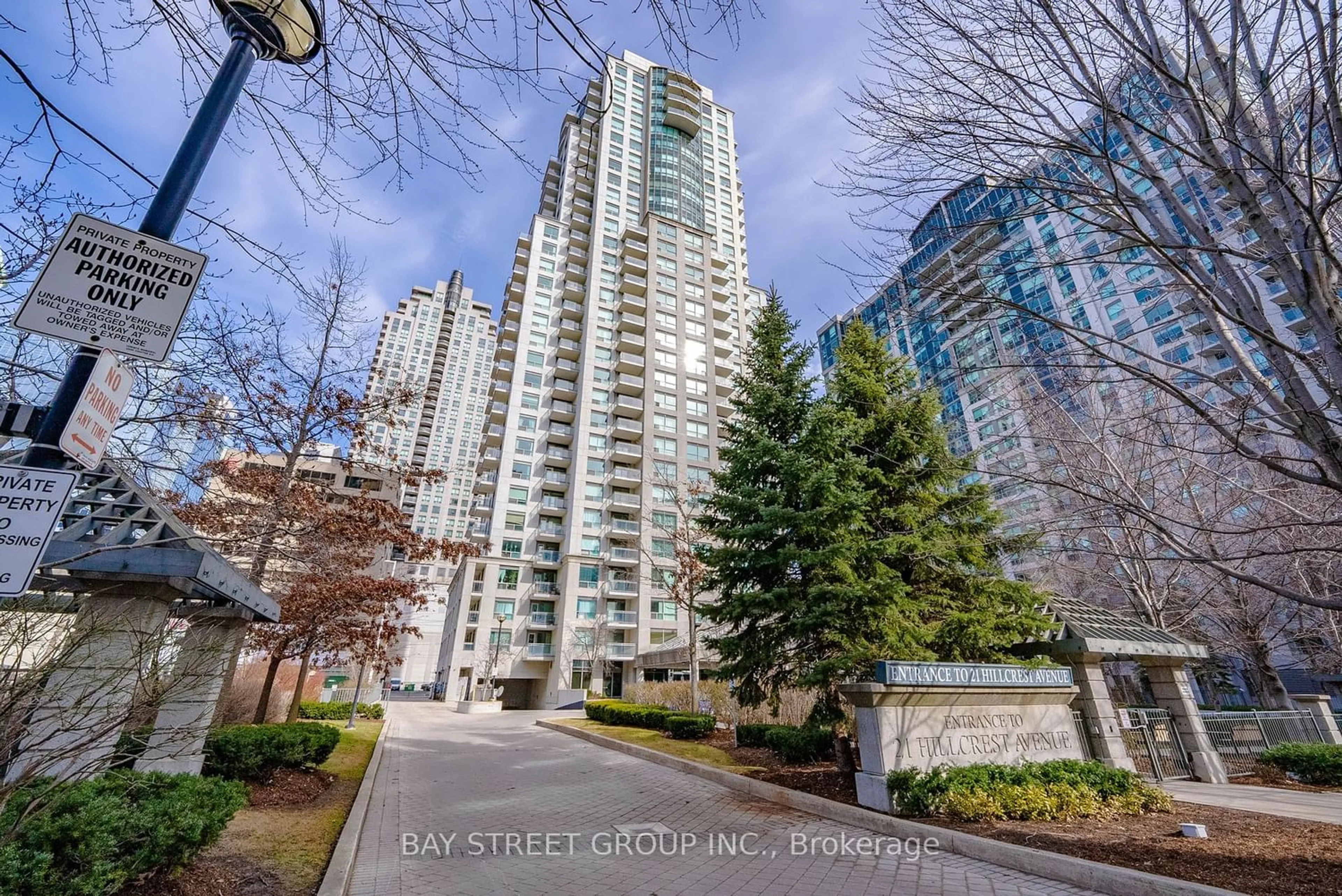 A pic from exterior of the house or condo for 21 Hillcrest Ave #209, Toronto Ontario M2N 7K2