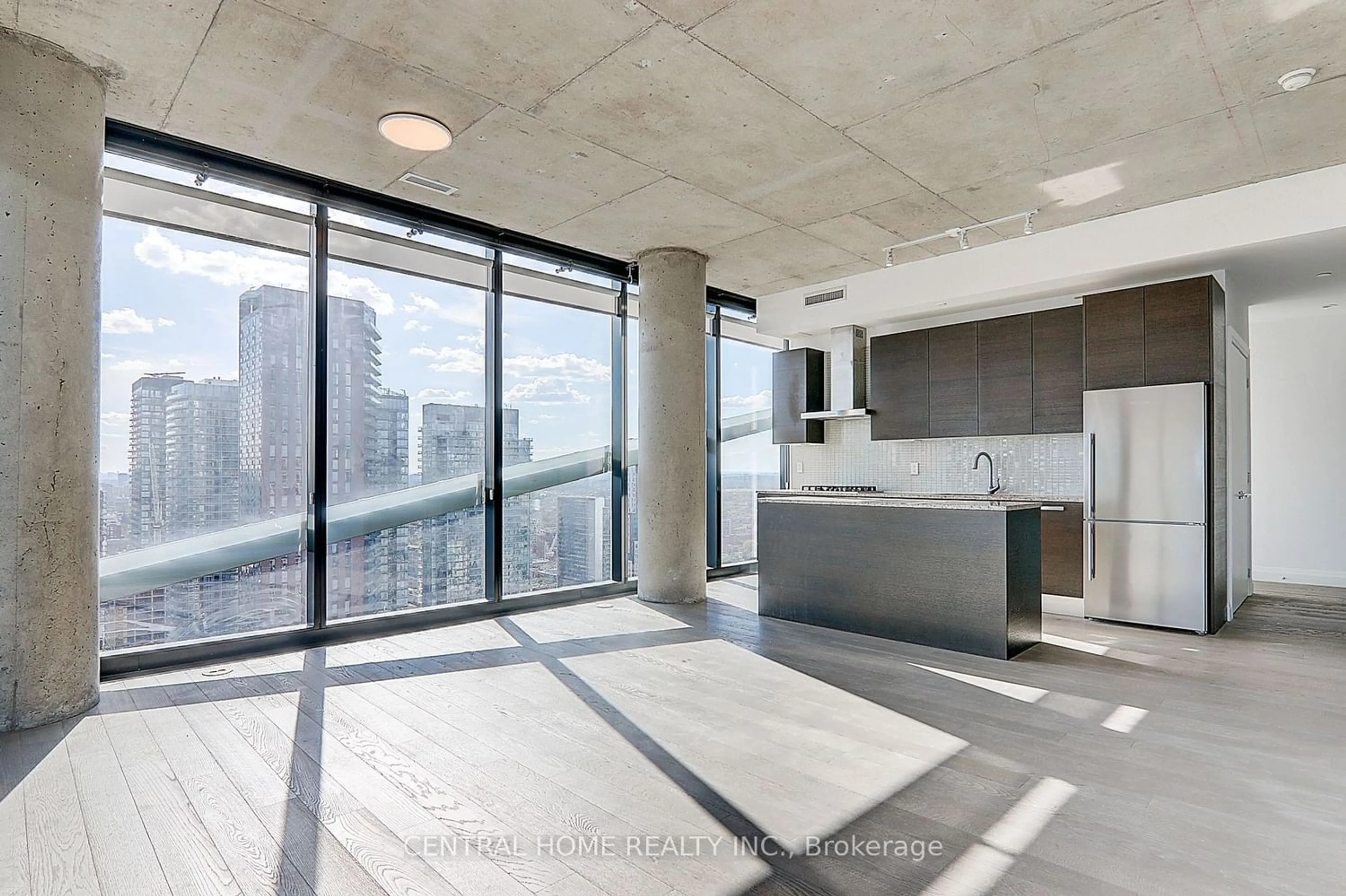 Other indoor space for 224 King St #3604, Toronto Ontario M5H 0A6