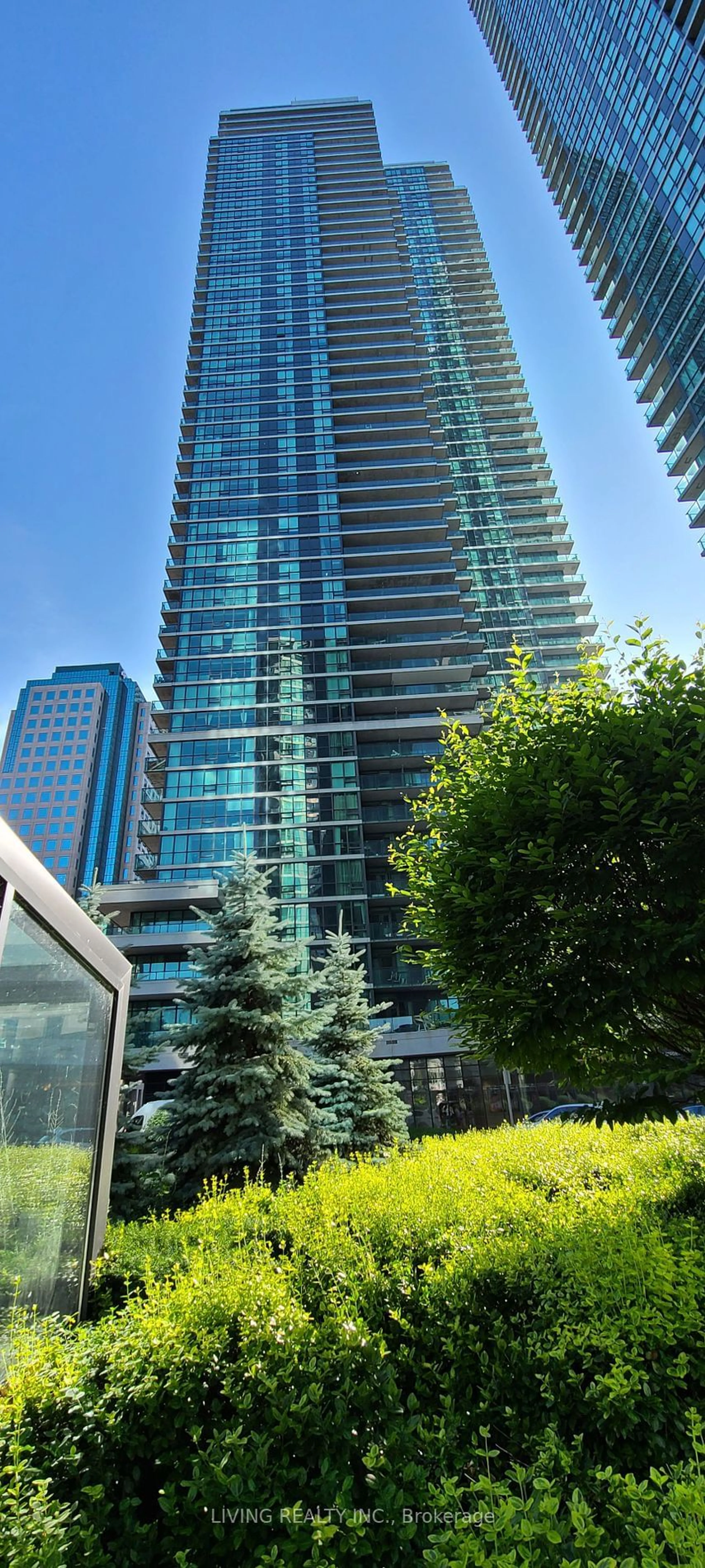A pic from exterior of the house or condo for 33 Bay St #1106, Toronto Ontario M5J 2Z3