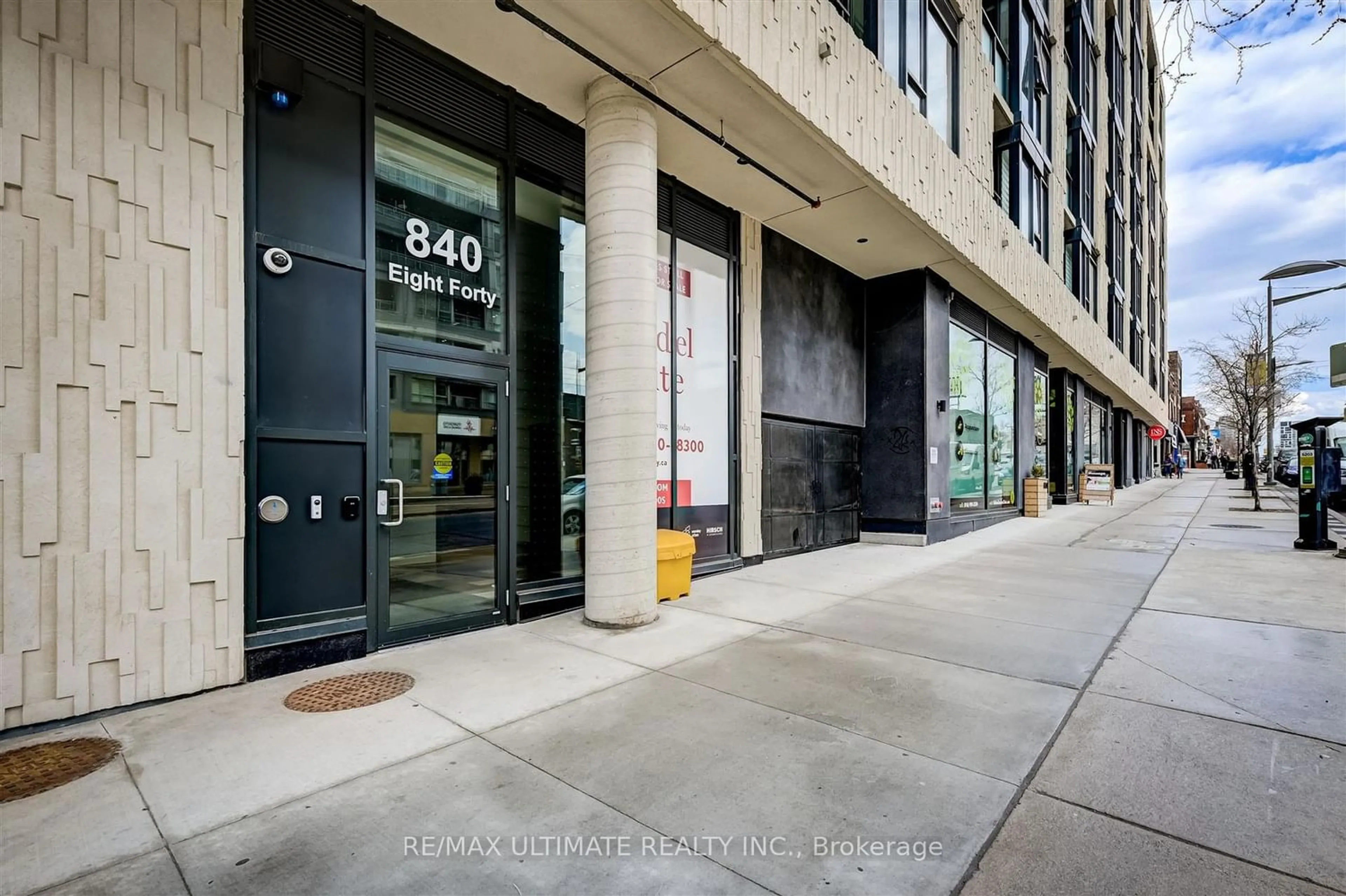 Other indoor space for 840 St Clair Ave #804, Toronto Ontario M6C 0A4