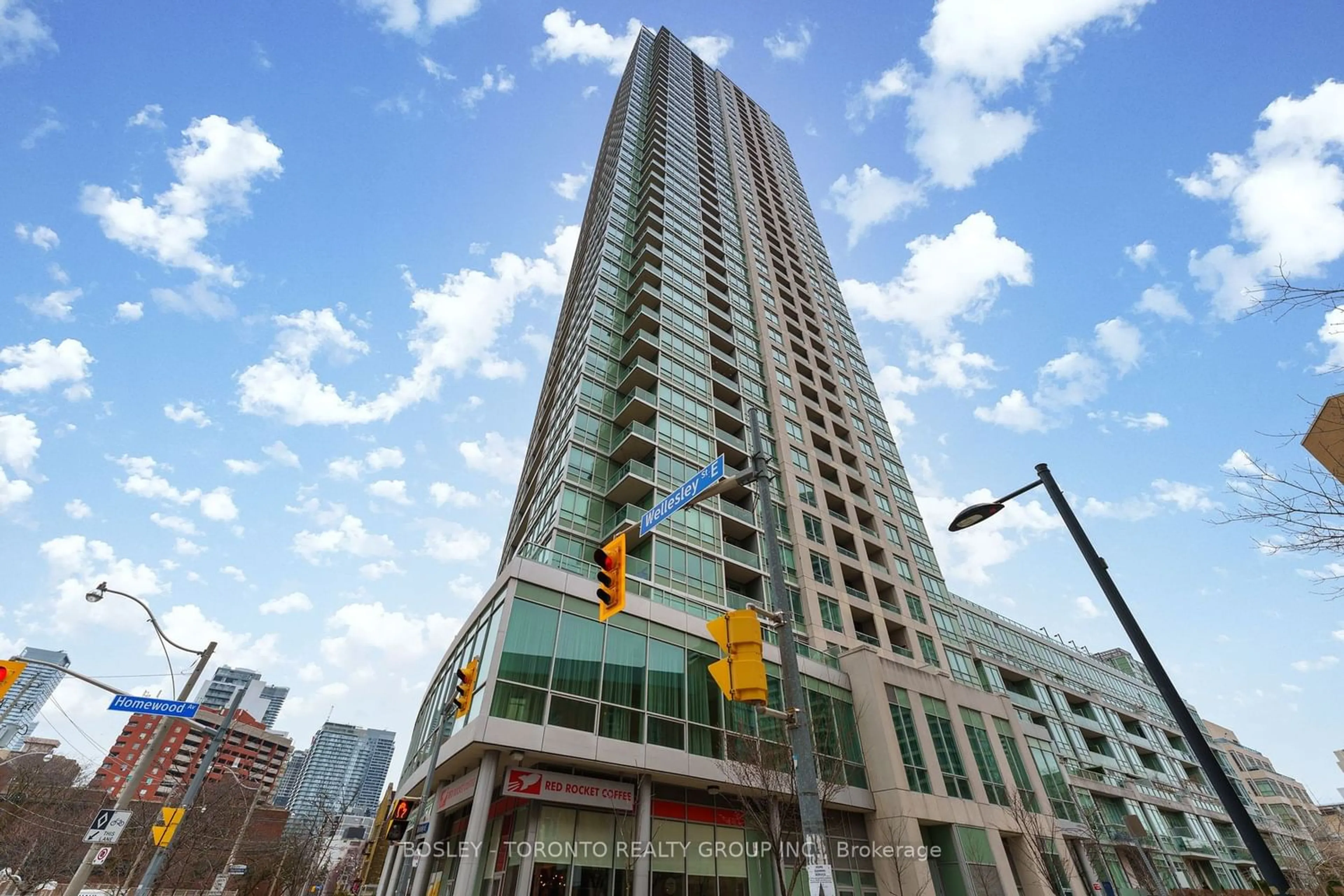 Outside view for 120 Homewood Ave #3603, Toronto Ontario M4Y 2J3