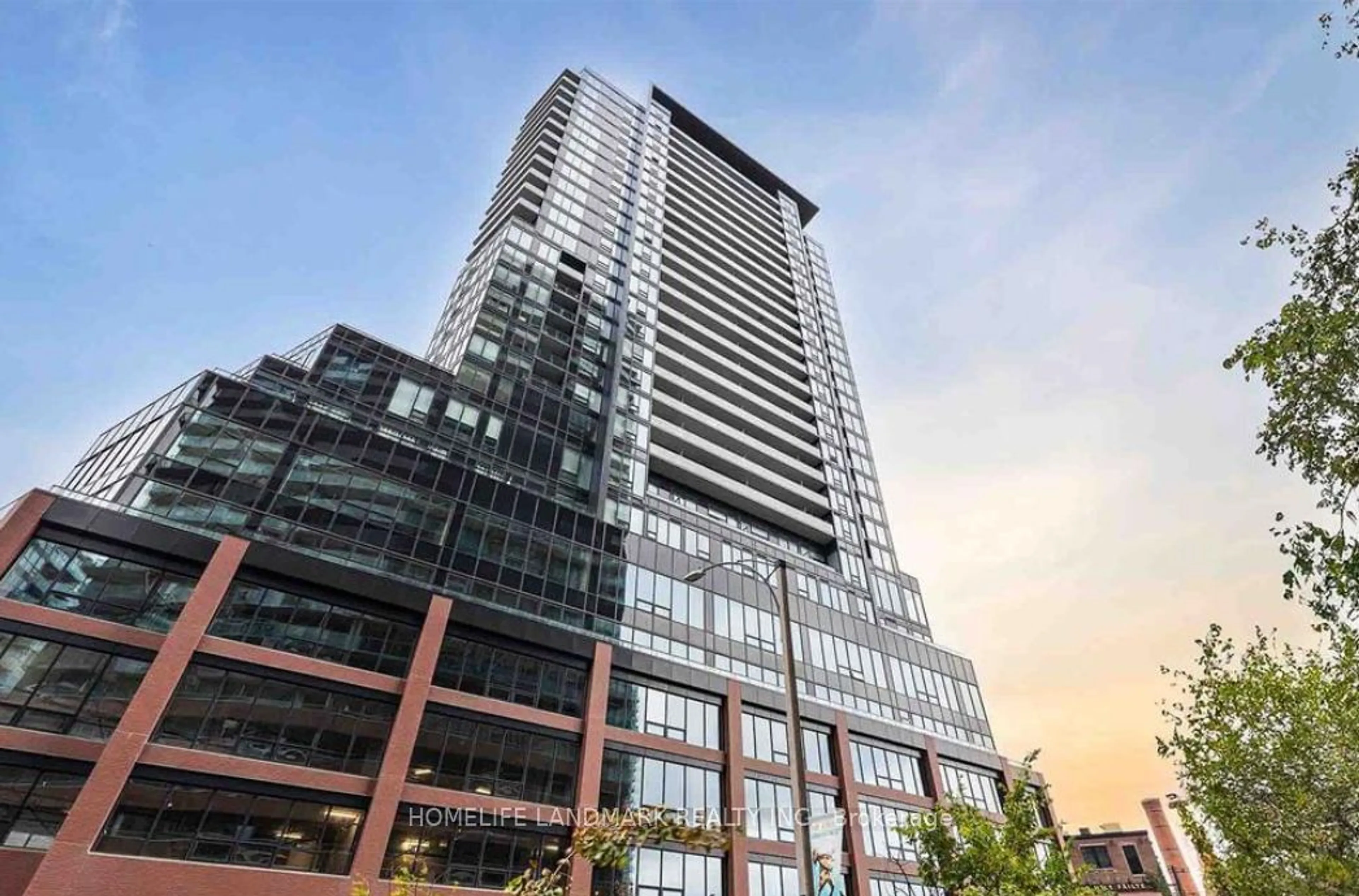 A pic from exterior of the house or condo for 135 East Liberty St #2105, Toronto Ontario M6K 0G7