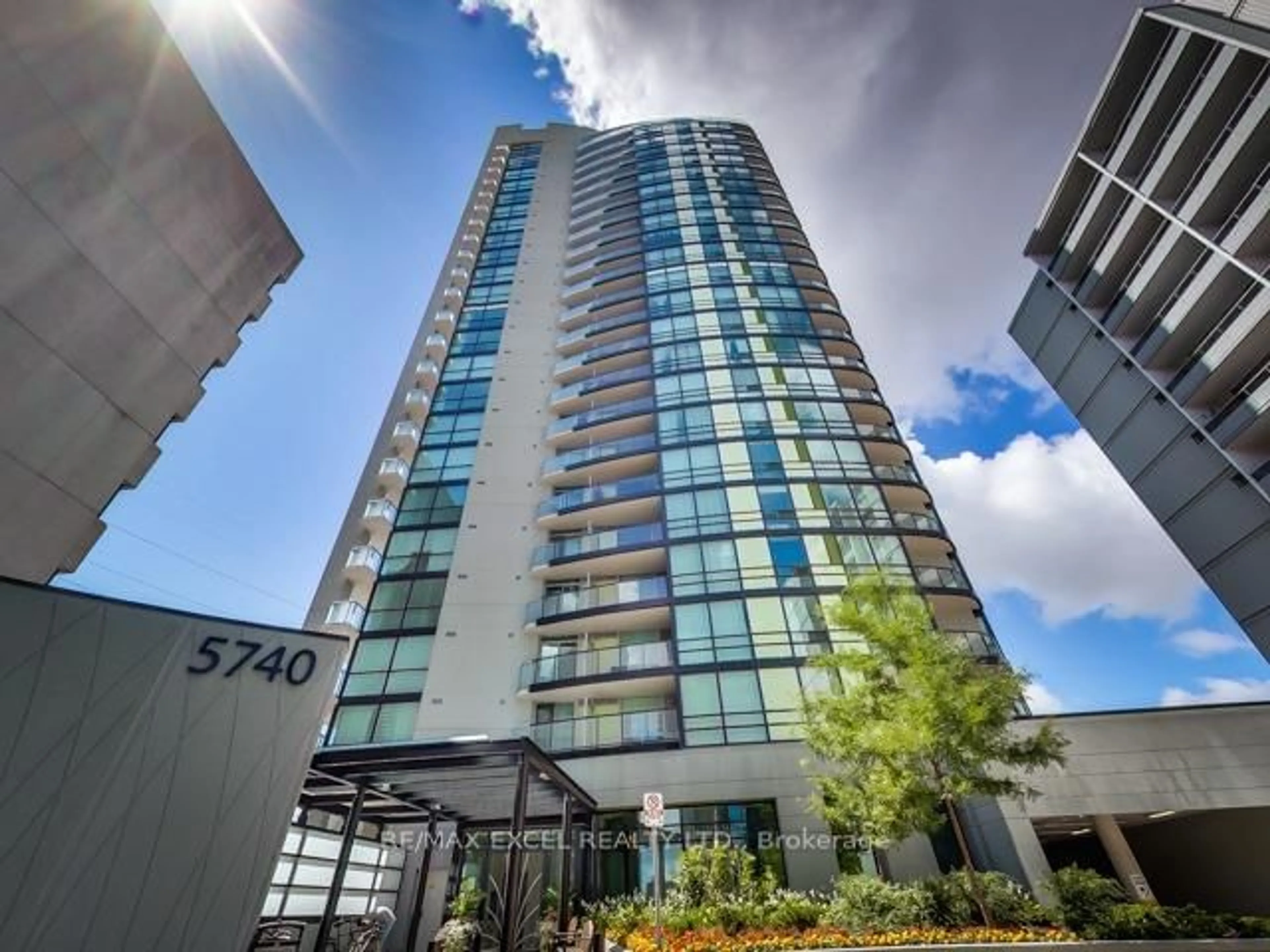 A pic from exterior of the house or condo for 5740 Yonge St #803, Toronto Ontario M2M 0B1