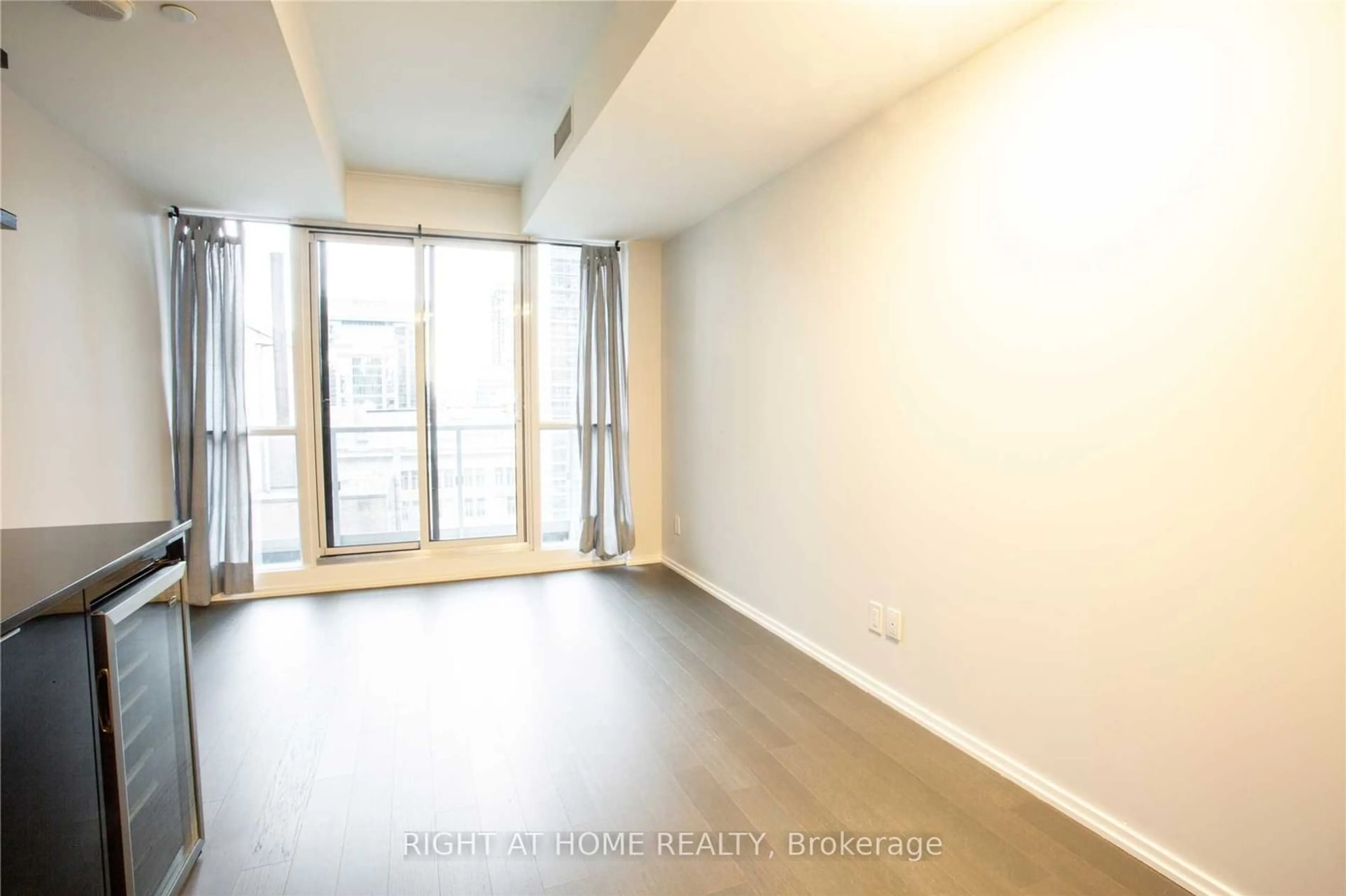 Other indoor space for 70 Temperance St #1505, Toronto Ontario M5H 0B1