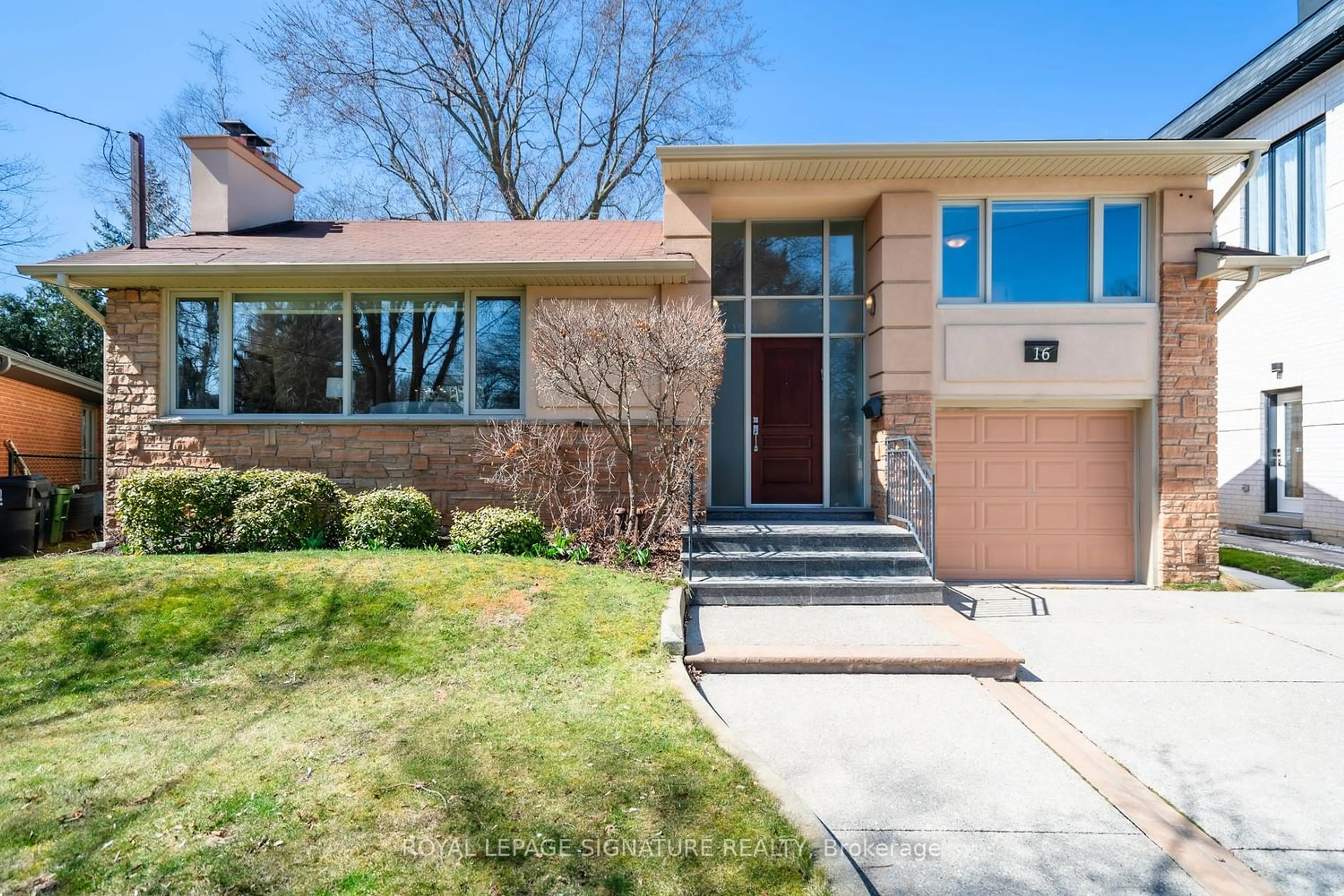 Home with brick exterior material for 16 Palomino Cres, Toronto Ontario M2K 1W1