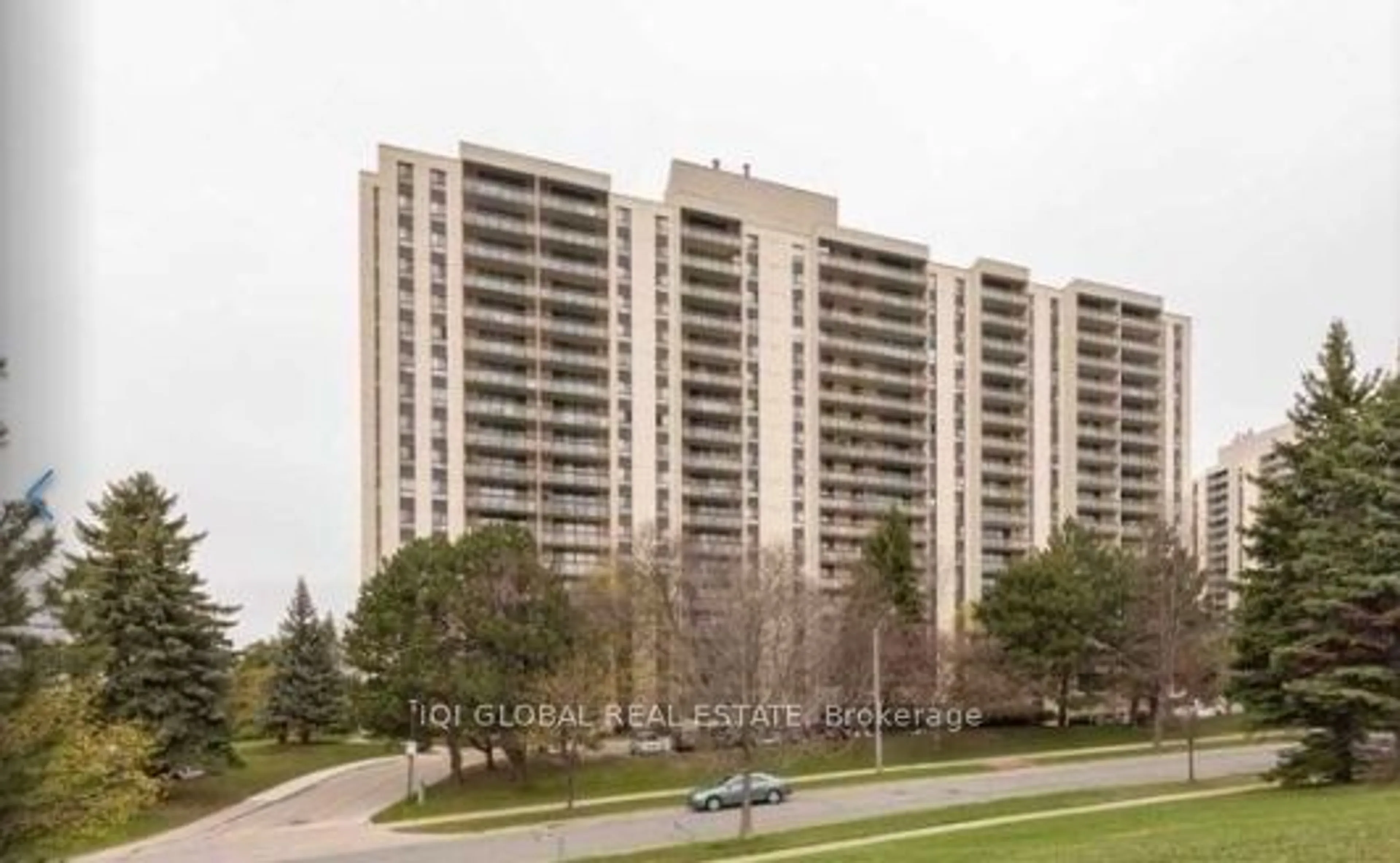 A pic from exterior of the house or condo for 260 Seneca Hill Dr #810, Toronto Ontario M2J 4S6