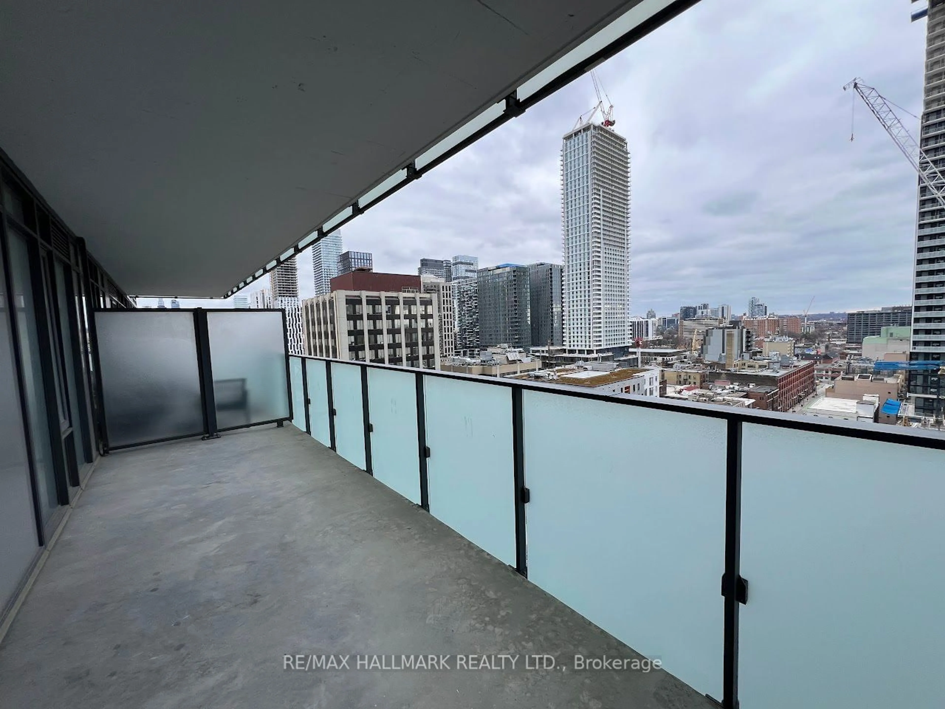 Balcony in the apartment for 25 Richmond St #1401, Toronto Ontario M5C 0A6