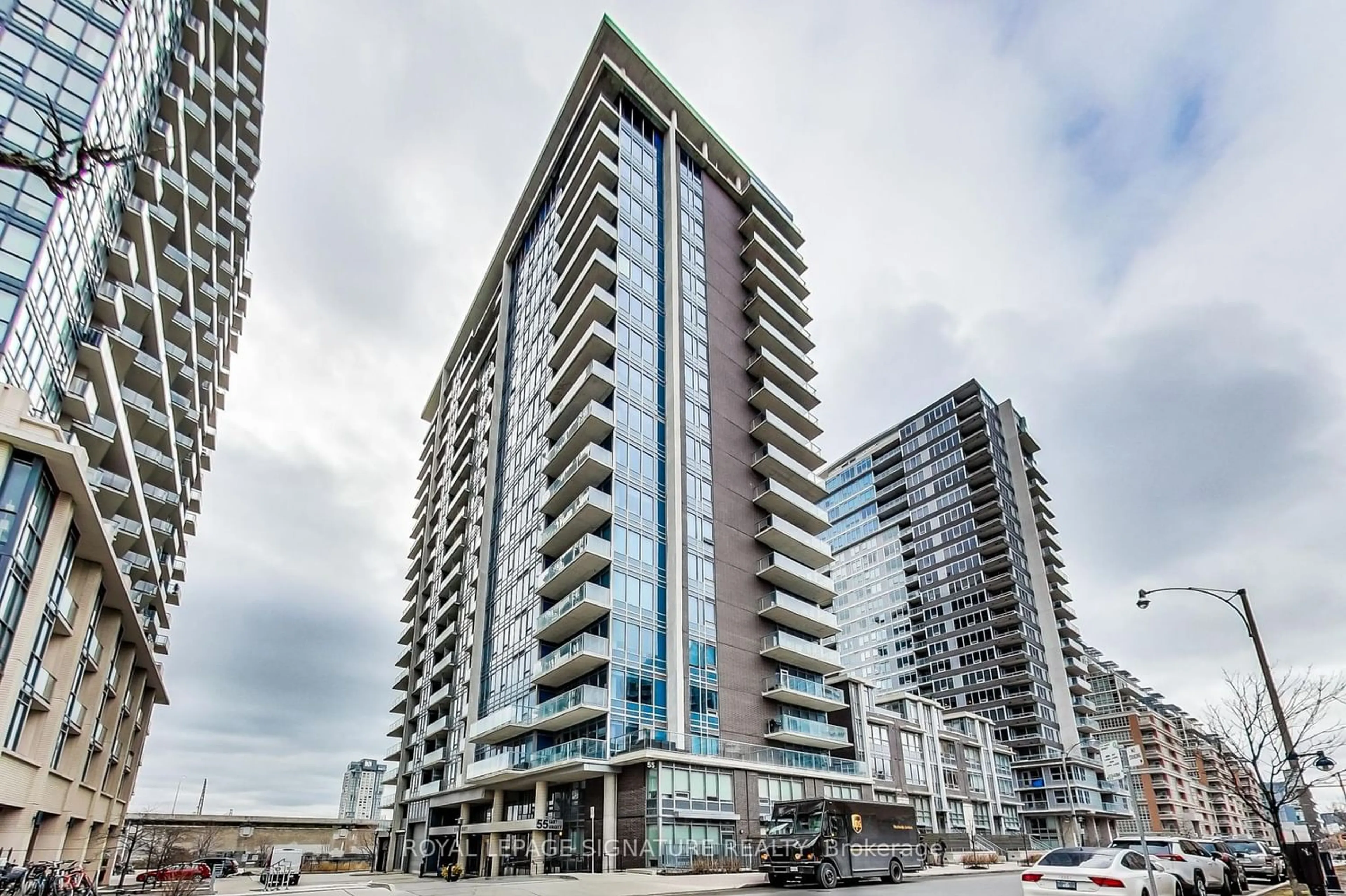 A pic from exterior of the house or condo for 55 East Liberty St #1405, Toronto Ontario M6K 3P9