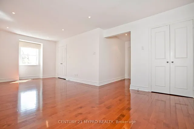 Additional property image - 9 Shady Oaks Cres