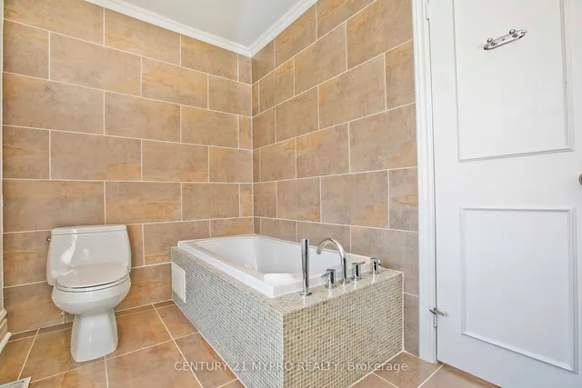 Additional property image - 9 Shady Oaks Cres