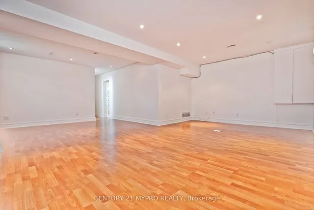 Additional property image - 9 Shady Oaks Cres