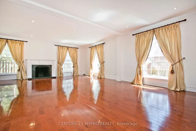 Additional property image - 9 Shady Oaks Cres