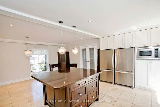 Additional property image - 9 Shady Oaks Cres